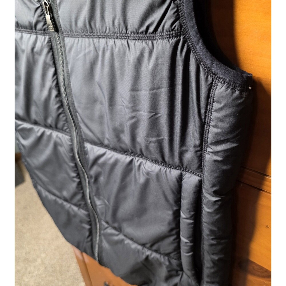66 North Puffer Vest Size Large Black Quilted Insulated Full Zip Outdoor Active - Picture 6 of 13